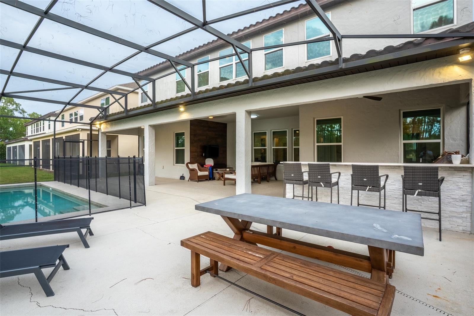 O6428391 Property Photo 27