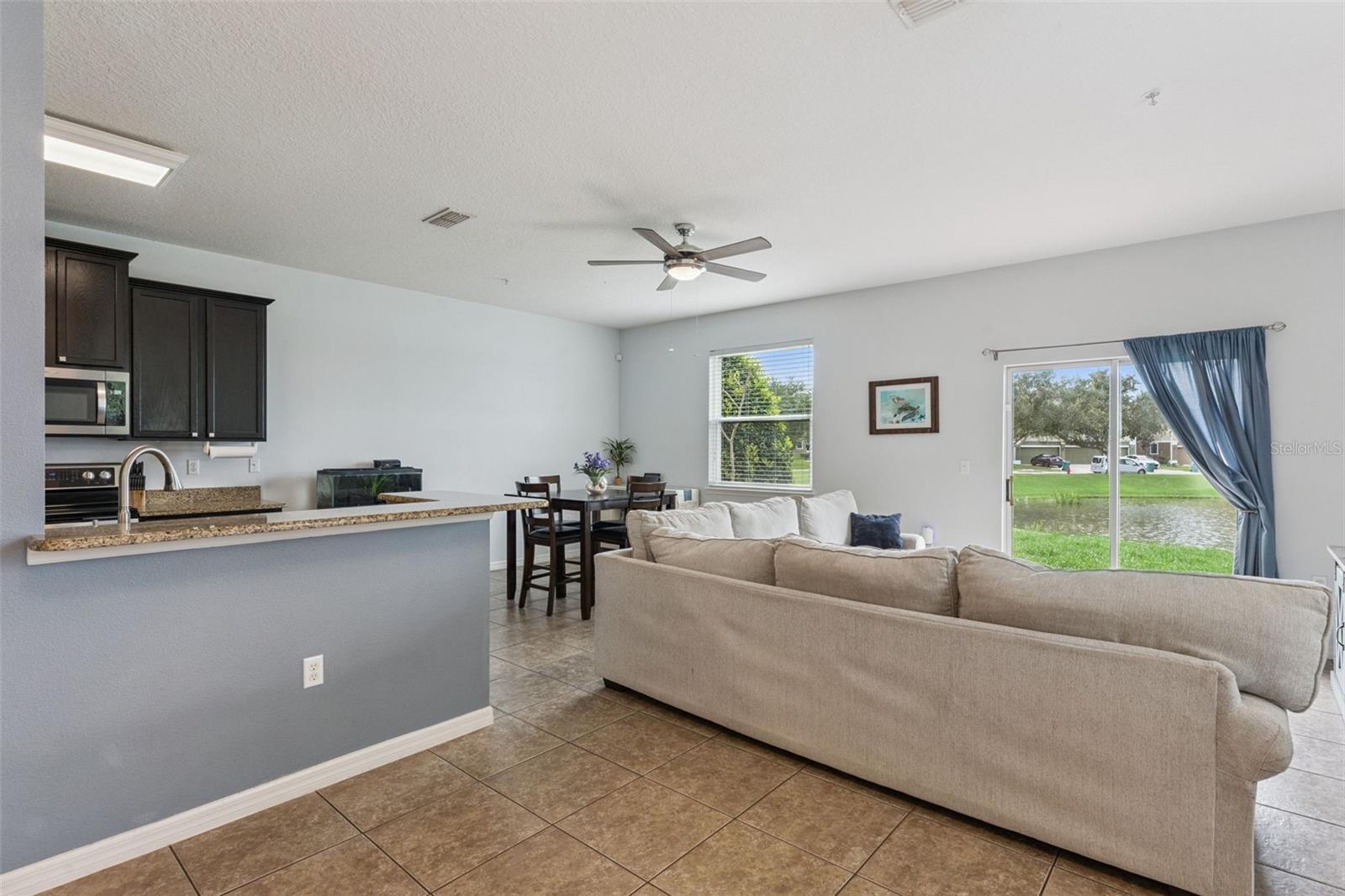 1668 Scarlet Oak Loop #c Property Photo 12