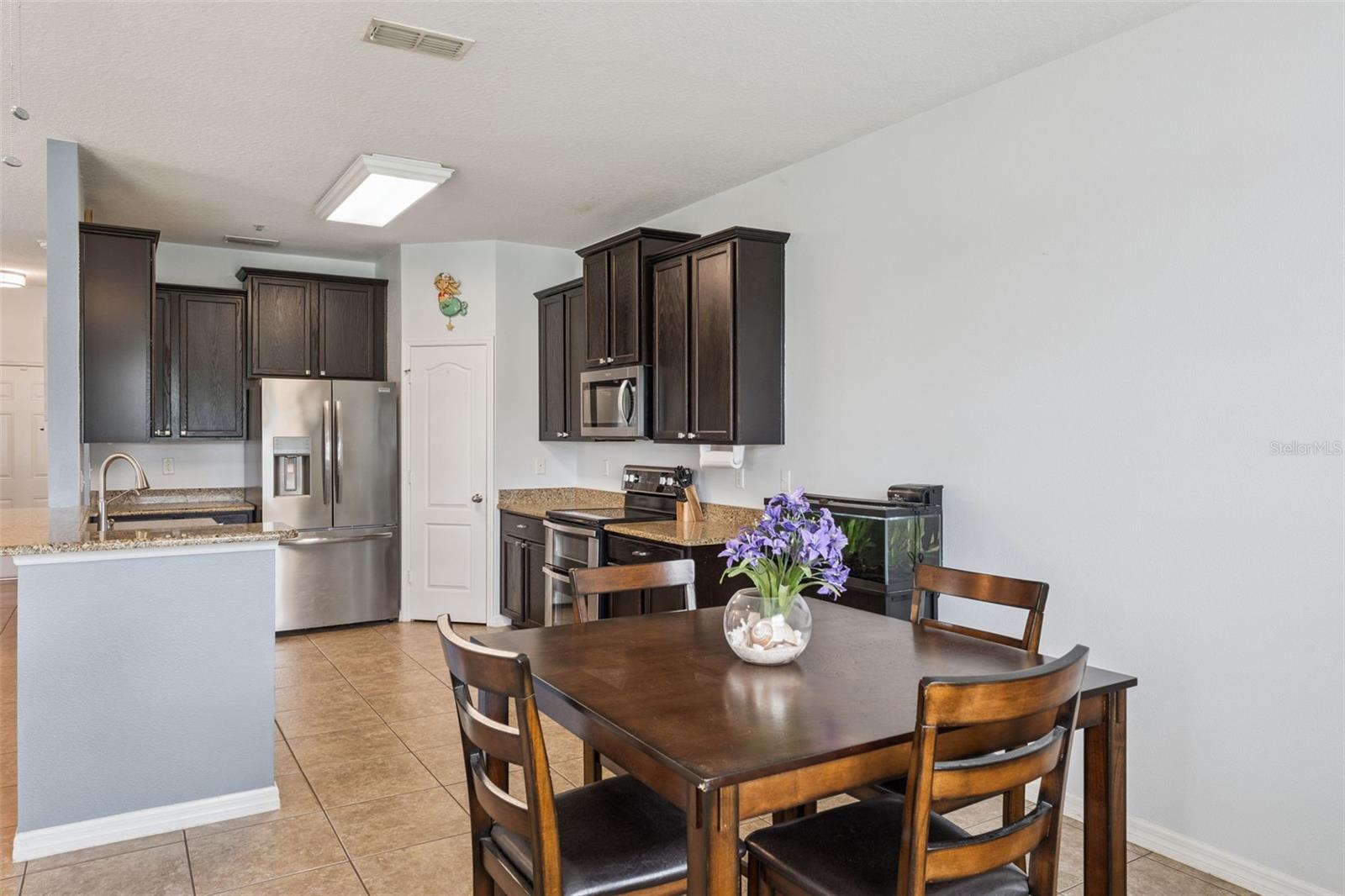 1668 Scarlet Oak Loop #c Property Photo 15