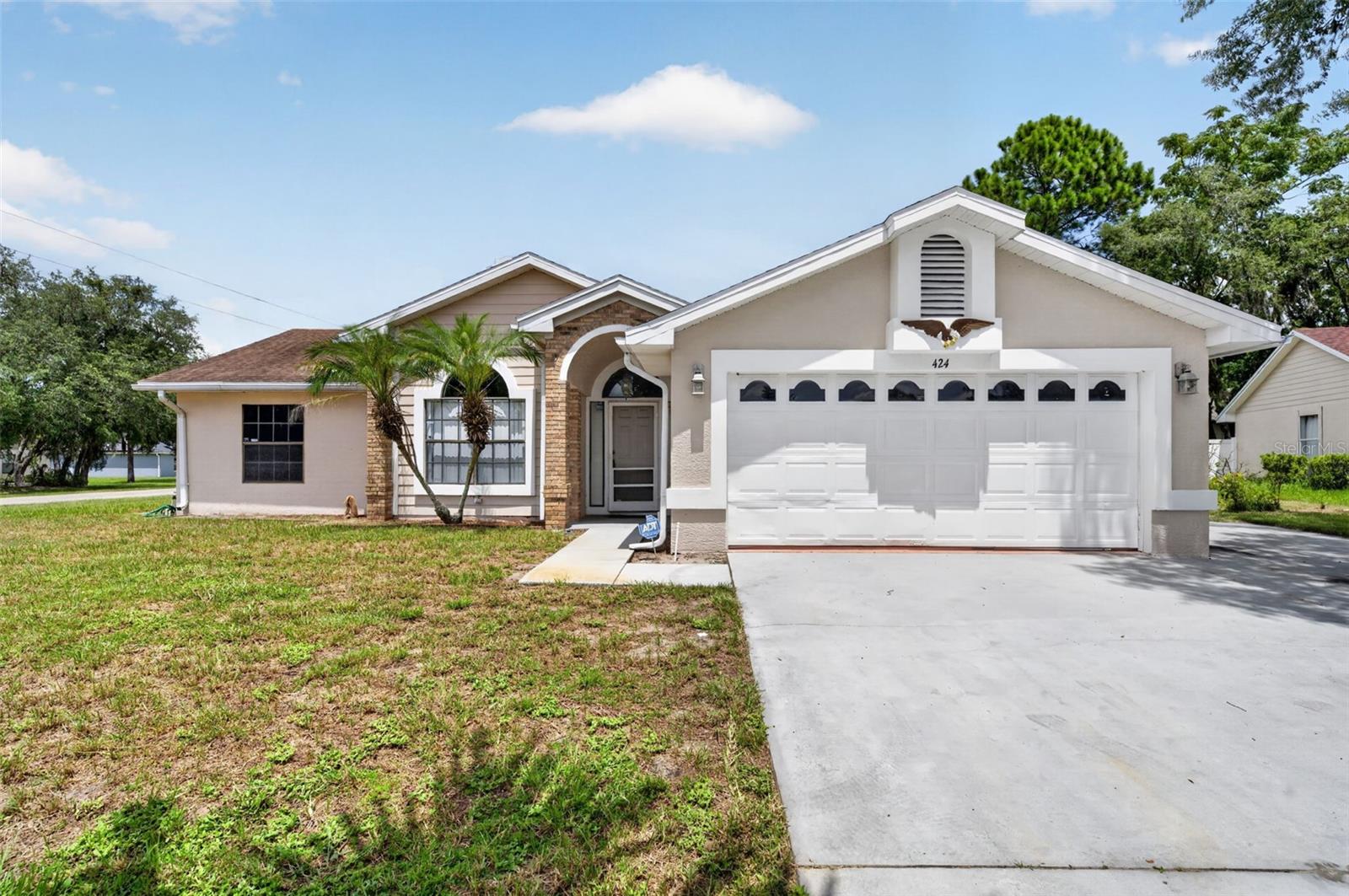 424 Allspice Ct Property Photo 1