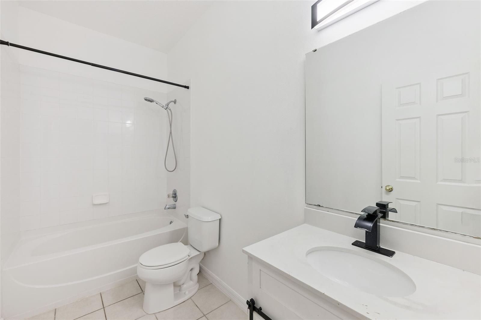 780 Lakeview Pointe Dr Property Photo 11