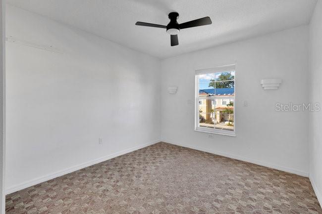 1070 Park Ridge Cir Property Photo 14