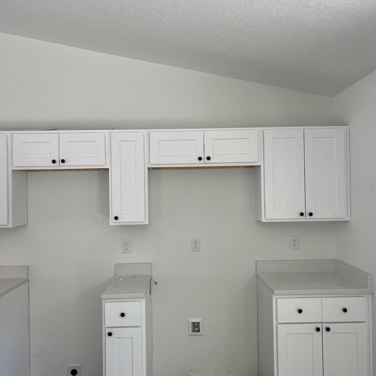 2990 Timberlake Property Photo 5