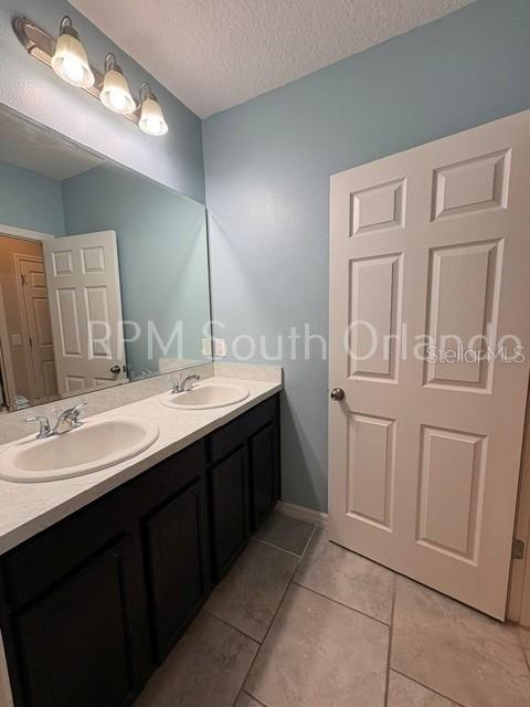2751 Wadeview Loop Property Photo 3