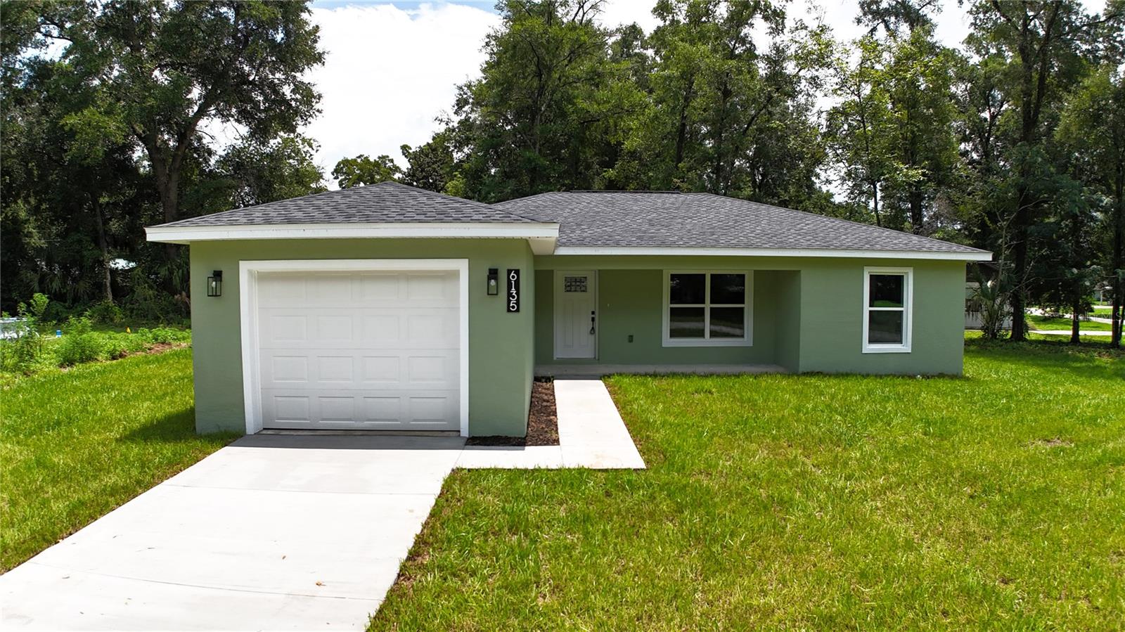 6135 NW 69TH CT Property Photo 1