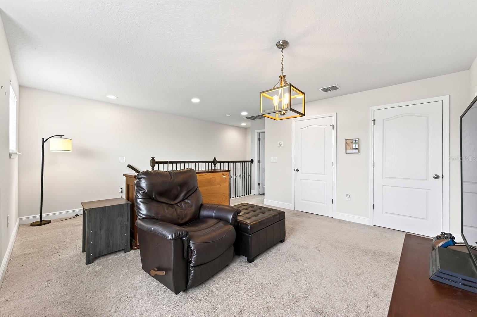 4366 Silver Creek St Property Photo 14