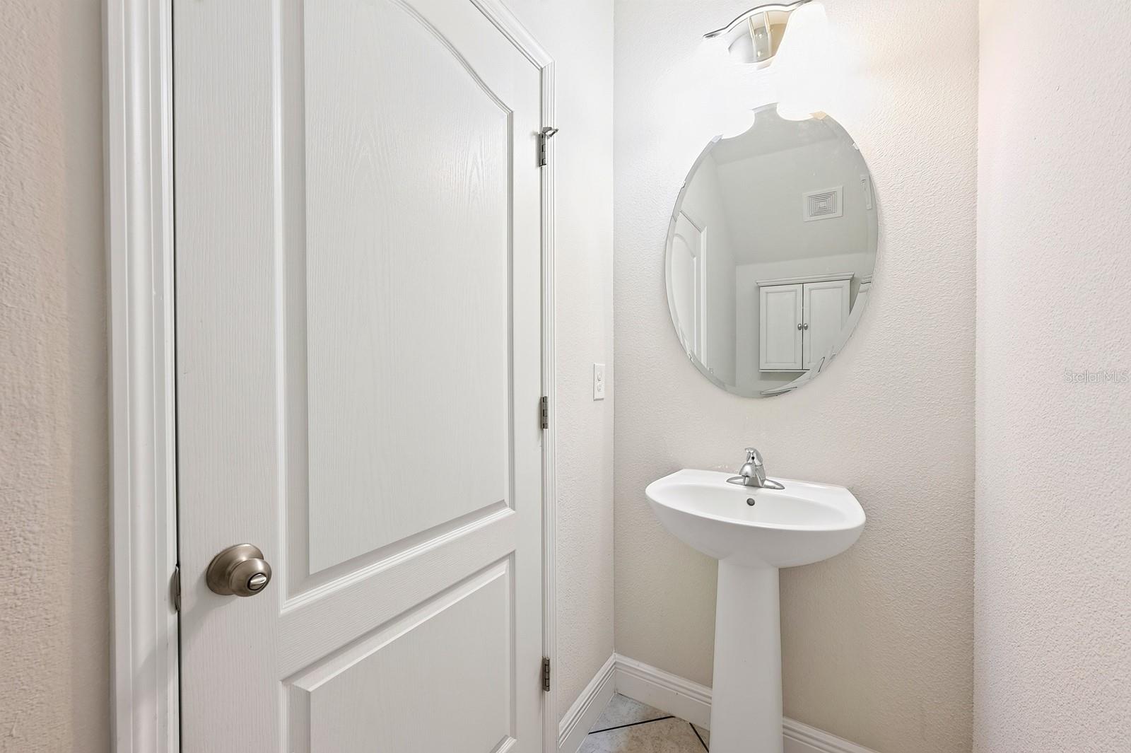 4366 Silver Creek St Property Photo 18