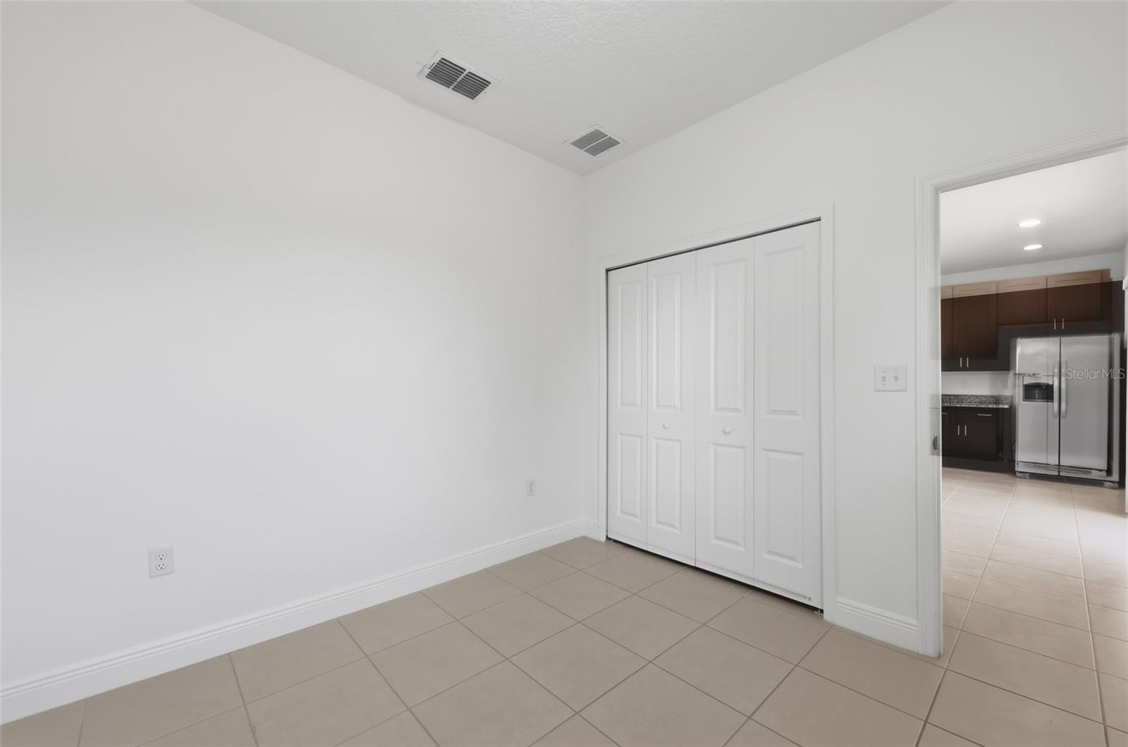 304 Begonia Ct Property Photo 23