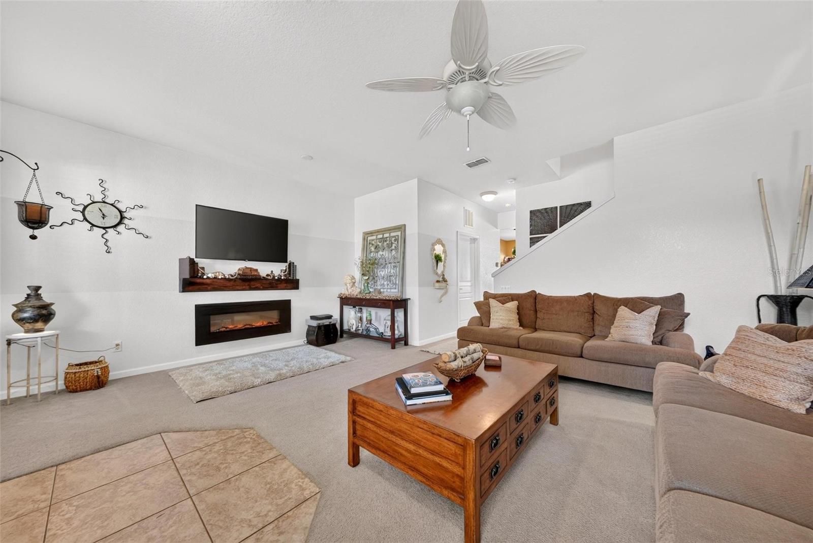 12914 Vennetta Way Property Photo 11