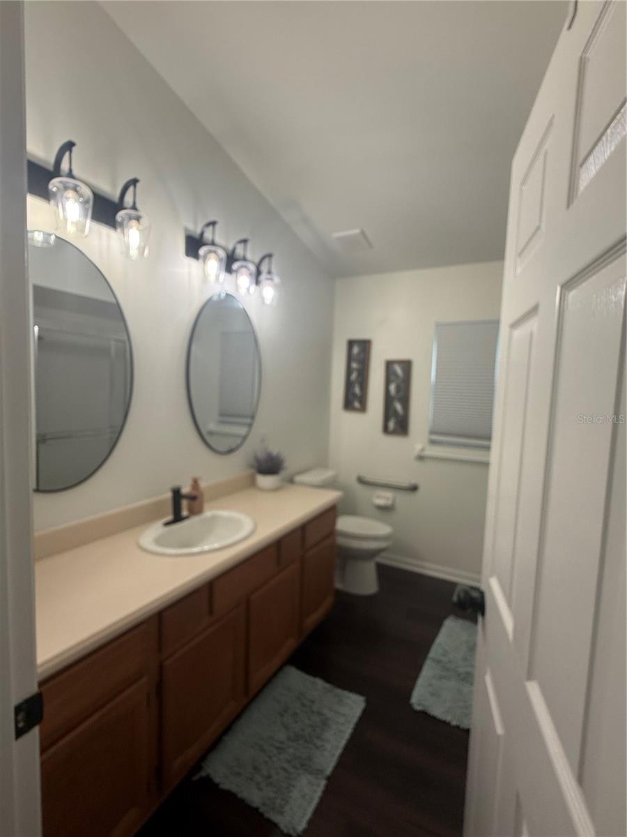 6060 Condor Dr Property Photo 12