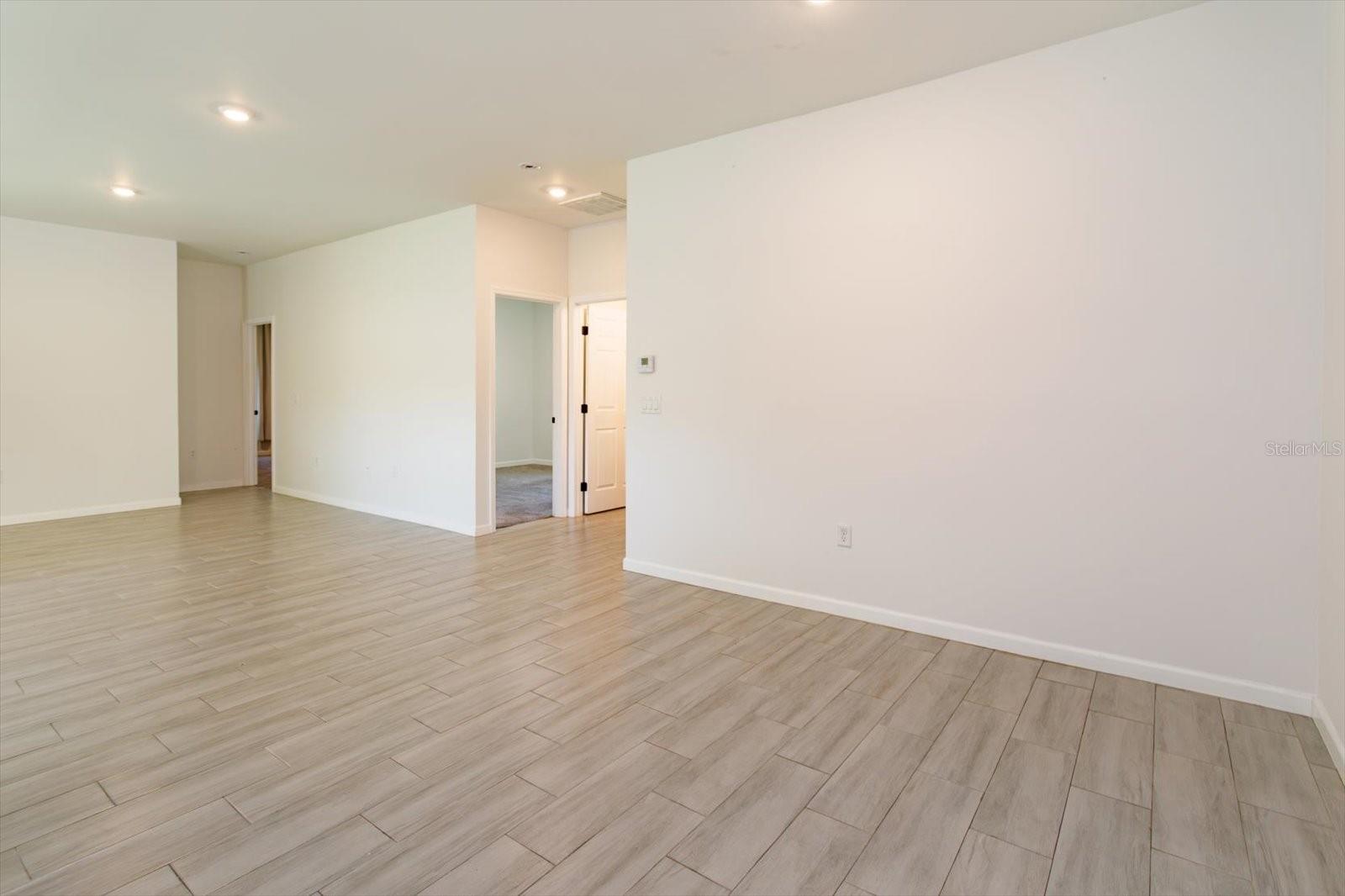 1022 36th Property Photo 7