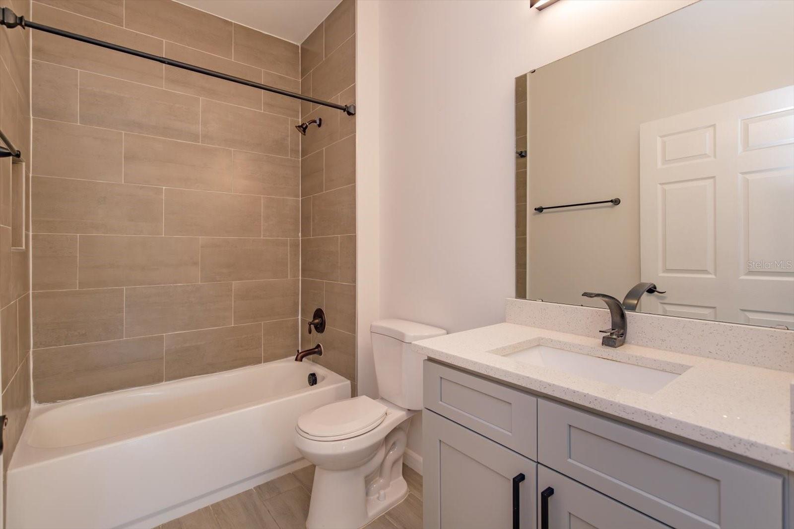 1022 36th Property Photo 17