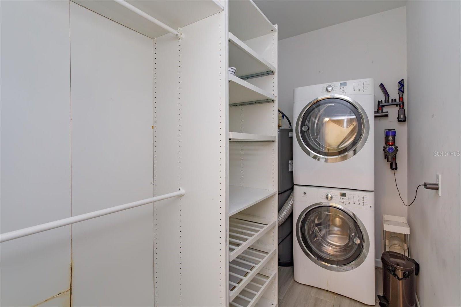 1022 36th Property Photo 18