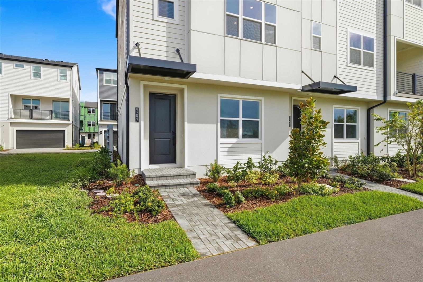 9297 Luminary Blvd Property Photo 1