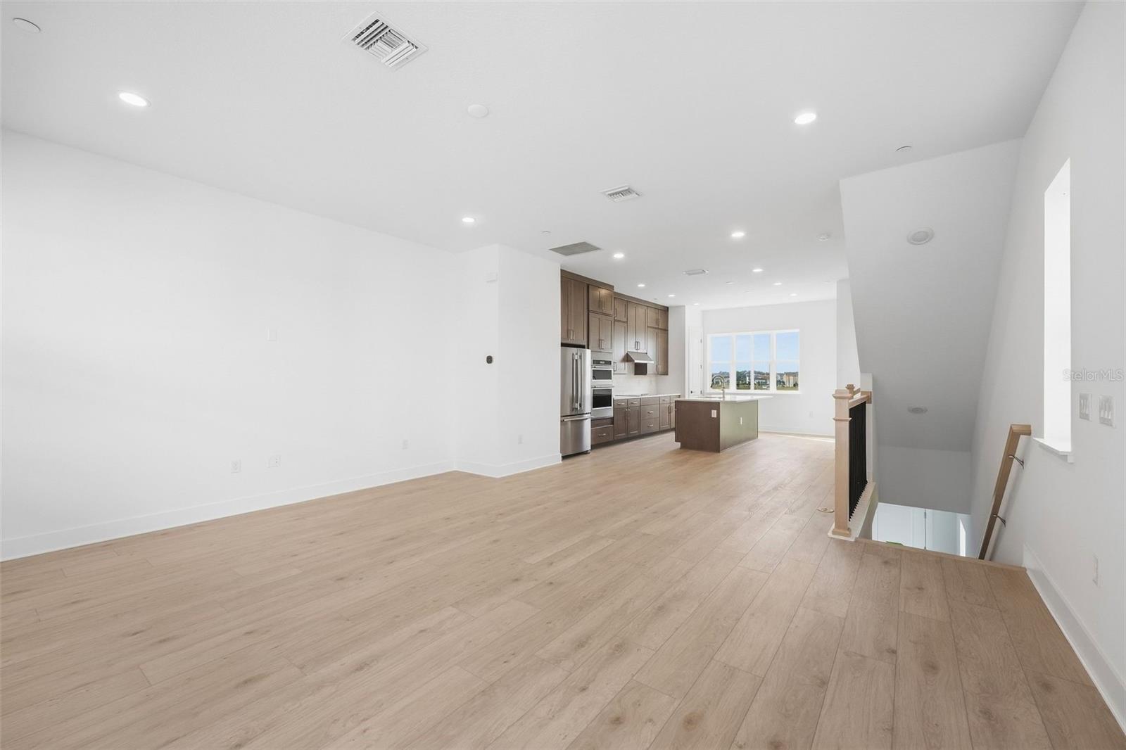 9297 Luminary Blvd Property Photo 14