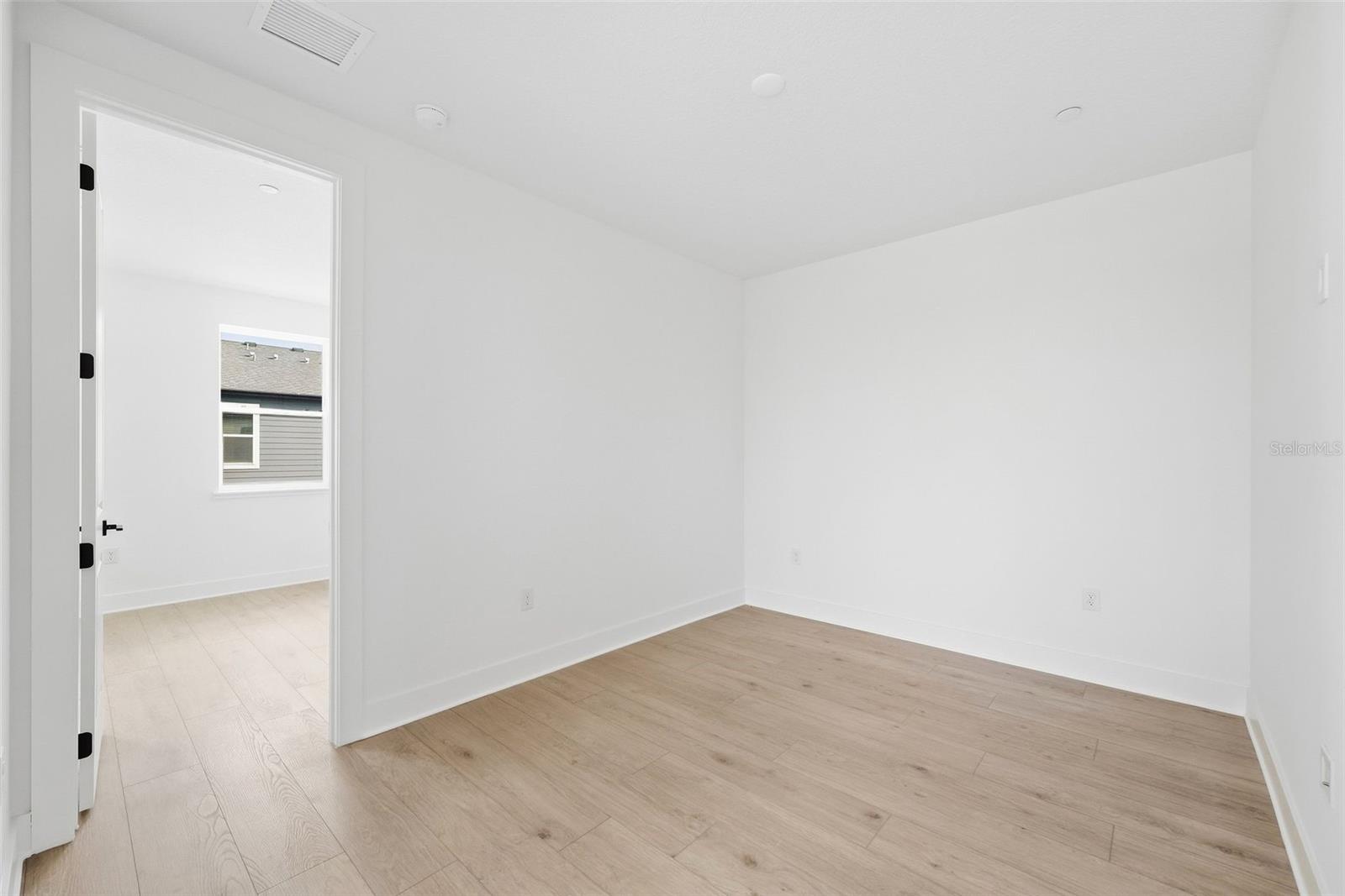 9297 Luminary Blvd Property Photo 22