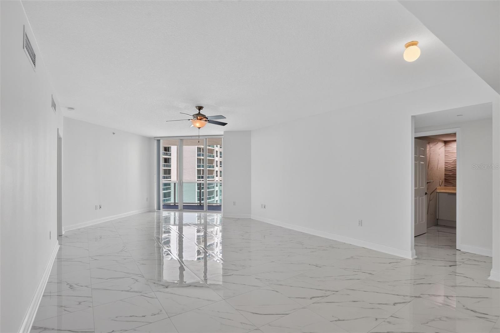 231 Riverside Dr #1108-1 Property Photo 16