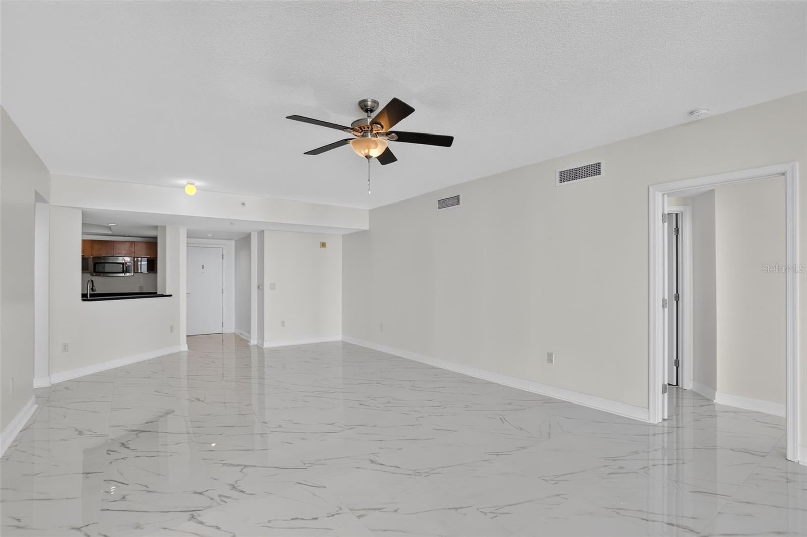 231 Riverside Dr #1108-1 Property Photo 19