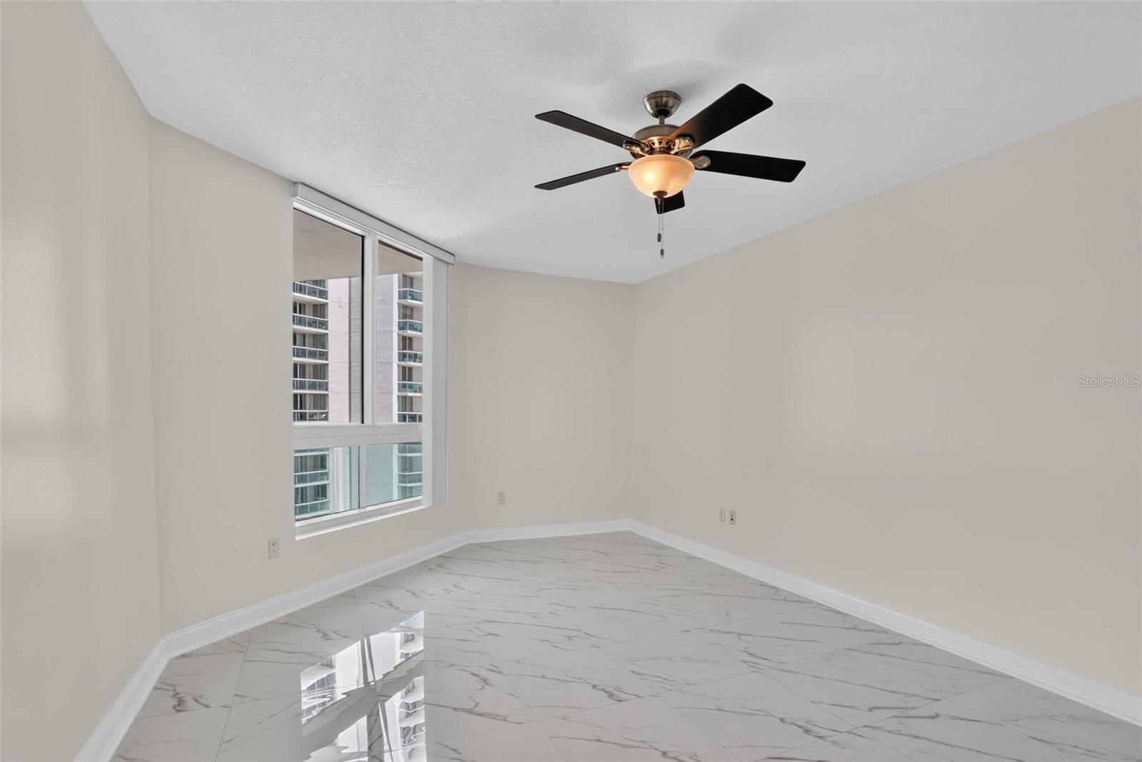231 Riverside Dr #1108-1 Property Photo 28