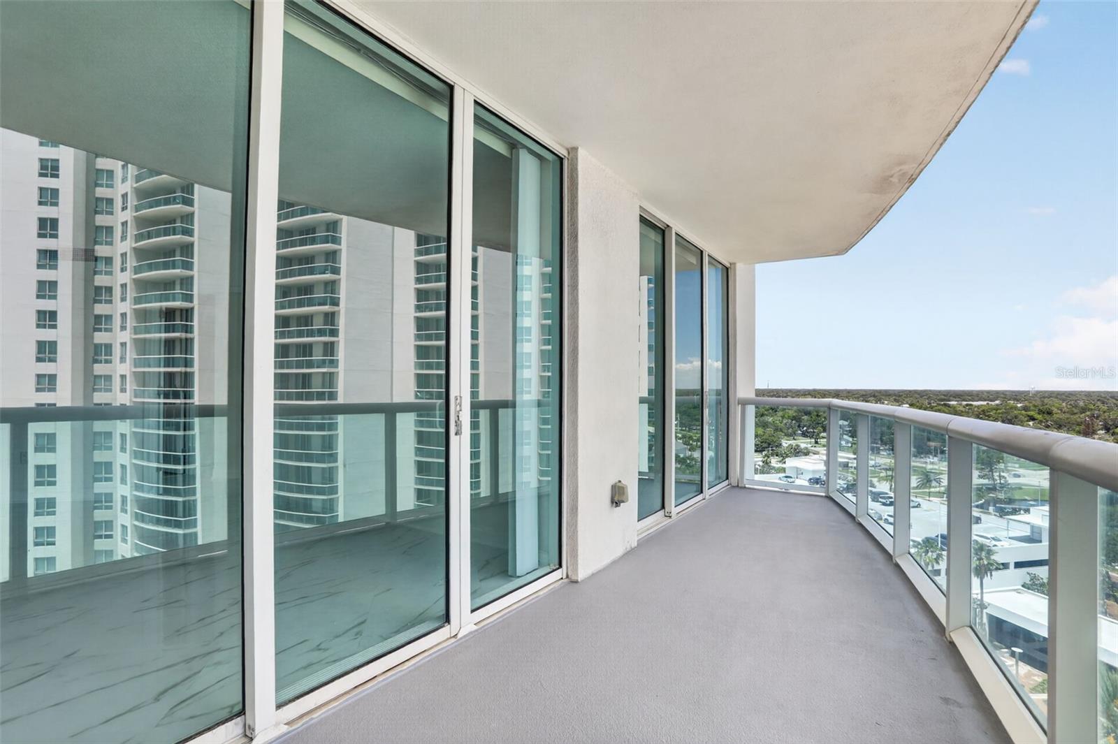 231 Riverside Dr #1108-1 Property Photo 34