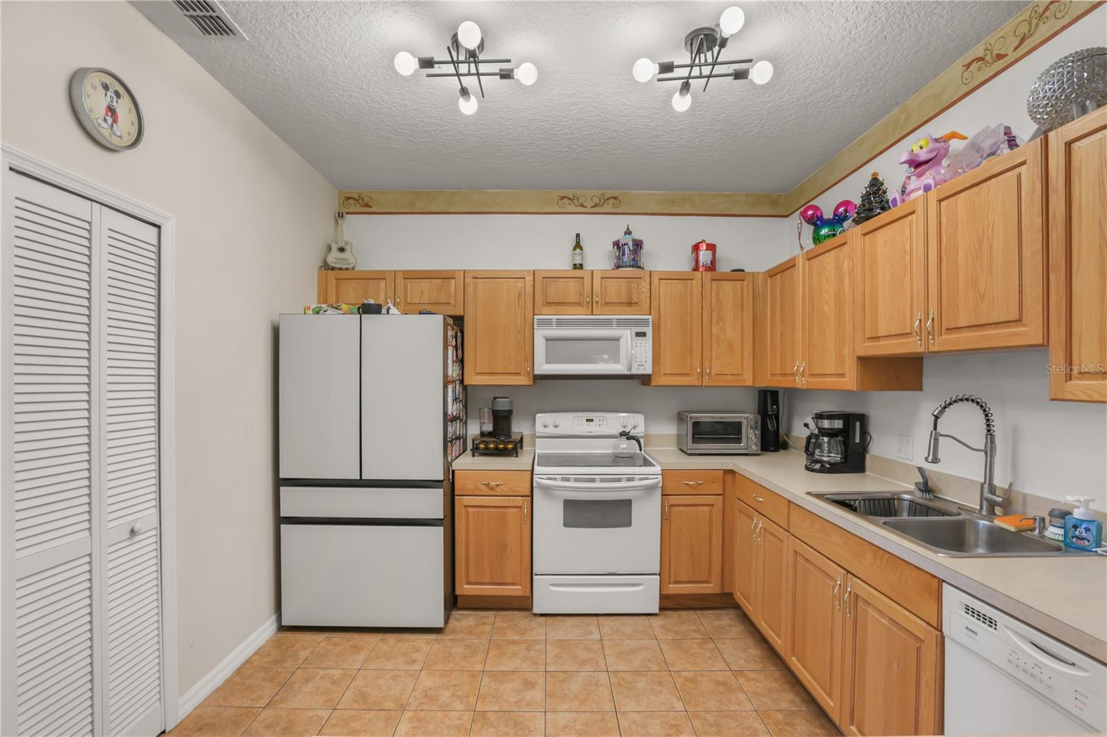 3141 Sun Lake Ct #a Property Photo 12