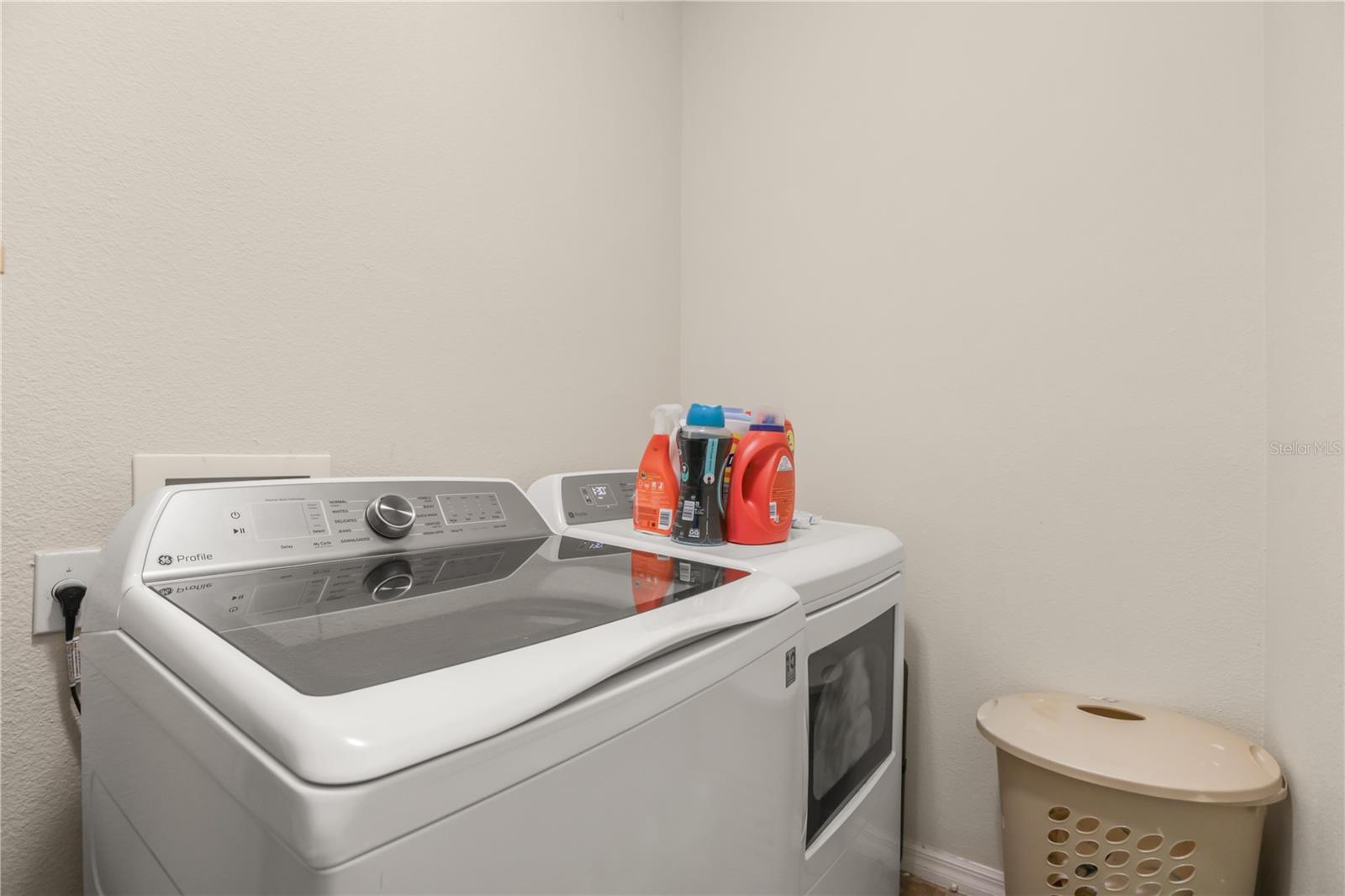 3141 Sun Lake Ct #a Property Photo 25