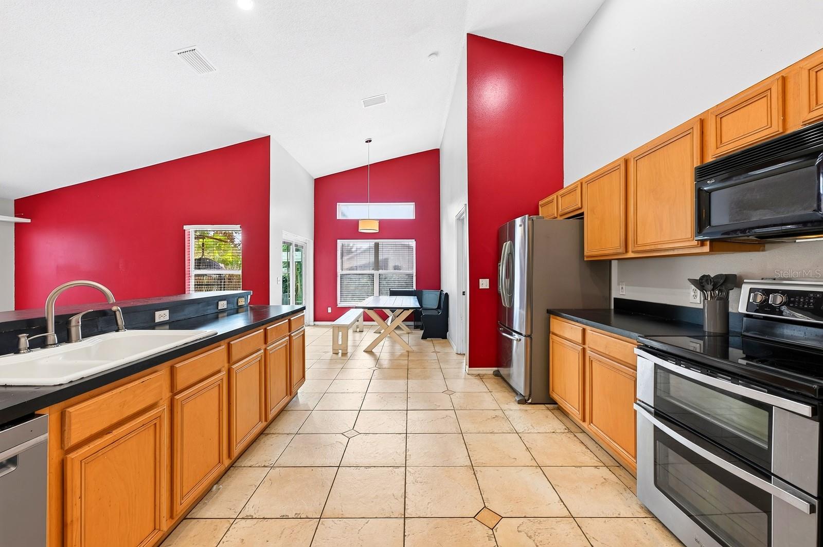 2551 Walnut Heights Rd Property Photo 8