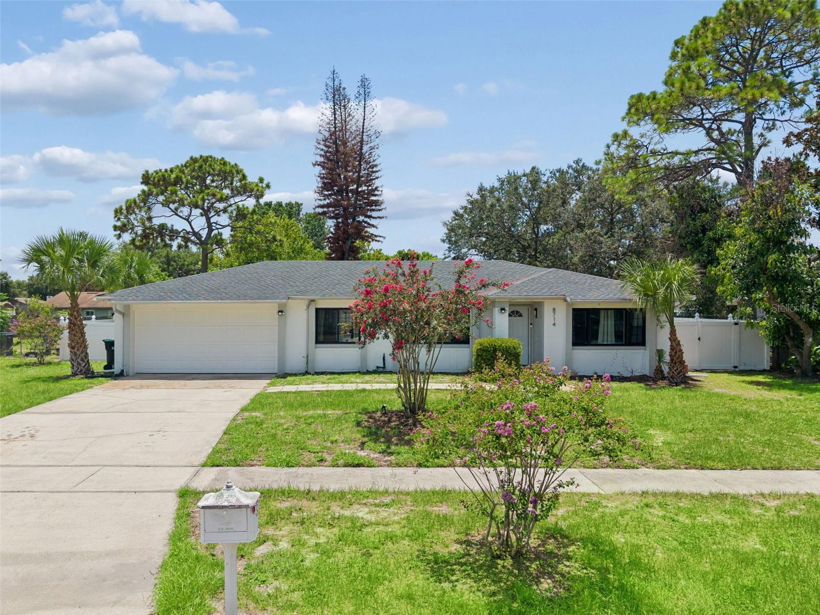 8714 Hill Pine Rd Property Photo 1