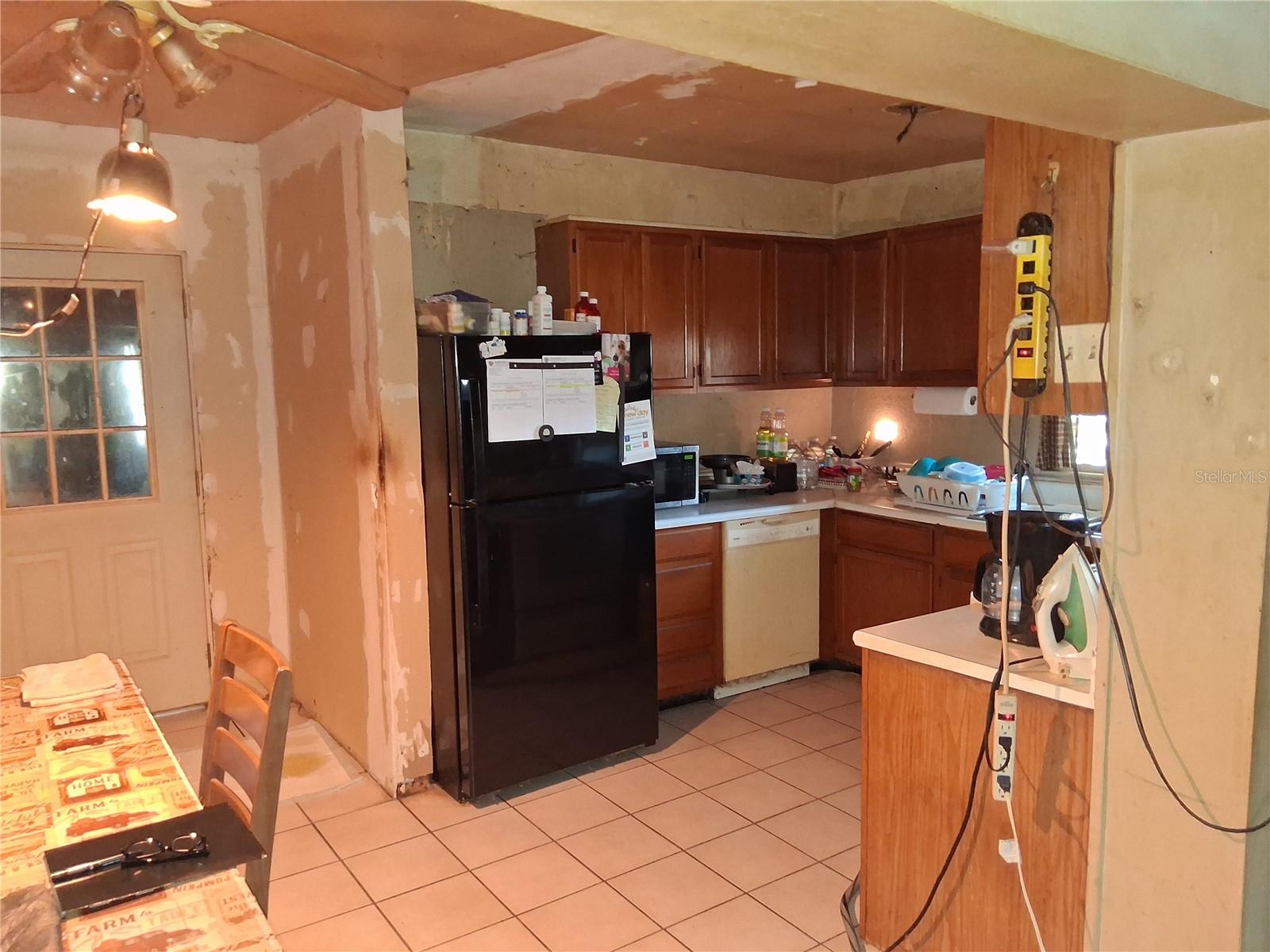 1208 Beatrice Dr Property Photo 8