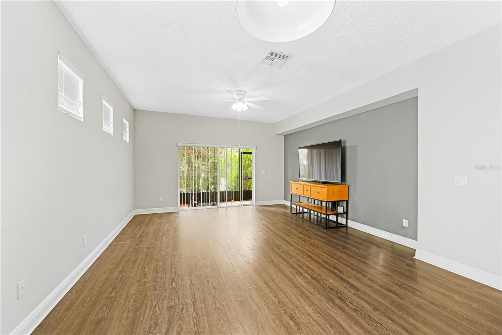 14475 Jamaica Dogwood Dr Property Photo 32