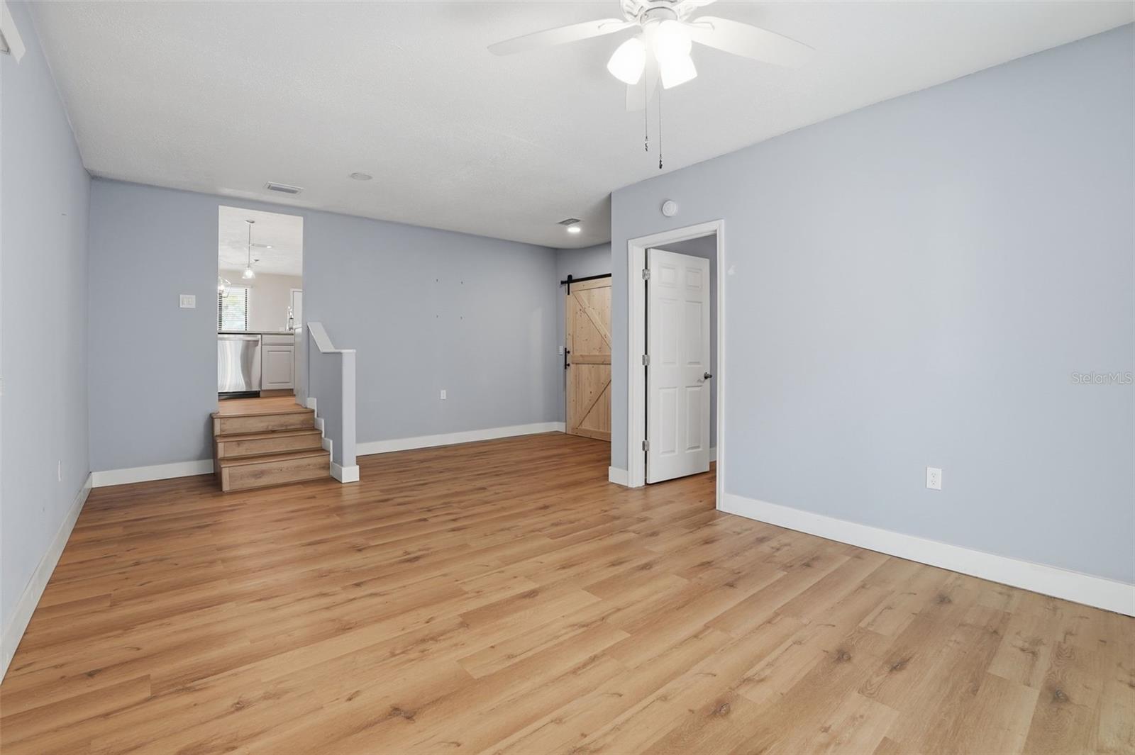 254 Oleander Pl Property Photo 17