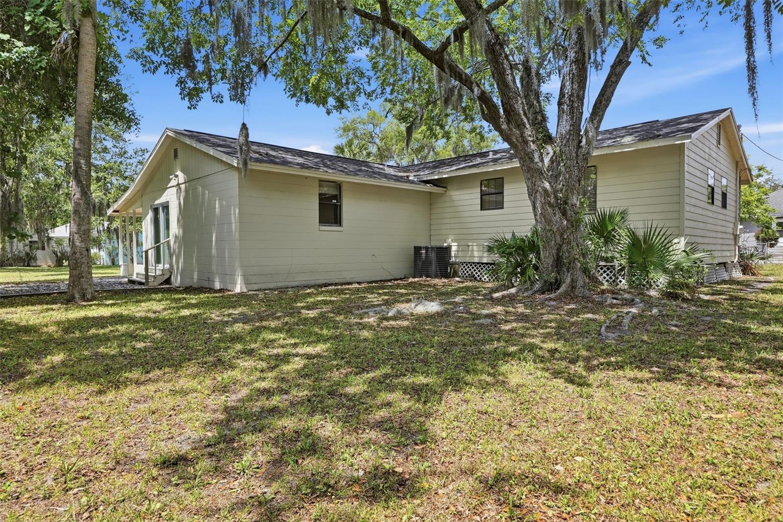 254 Oleander Pl Property Photo 25