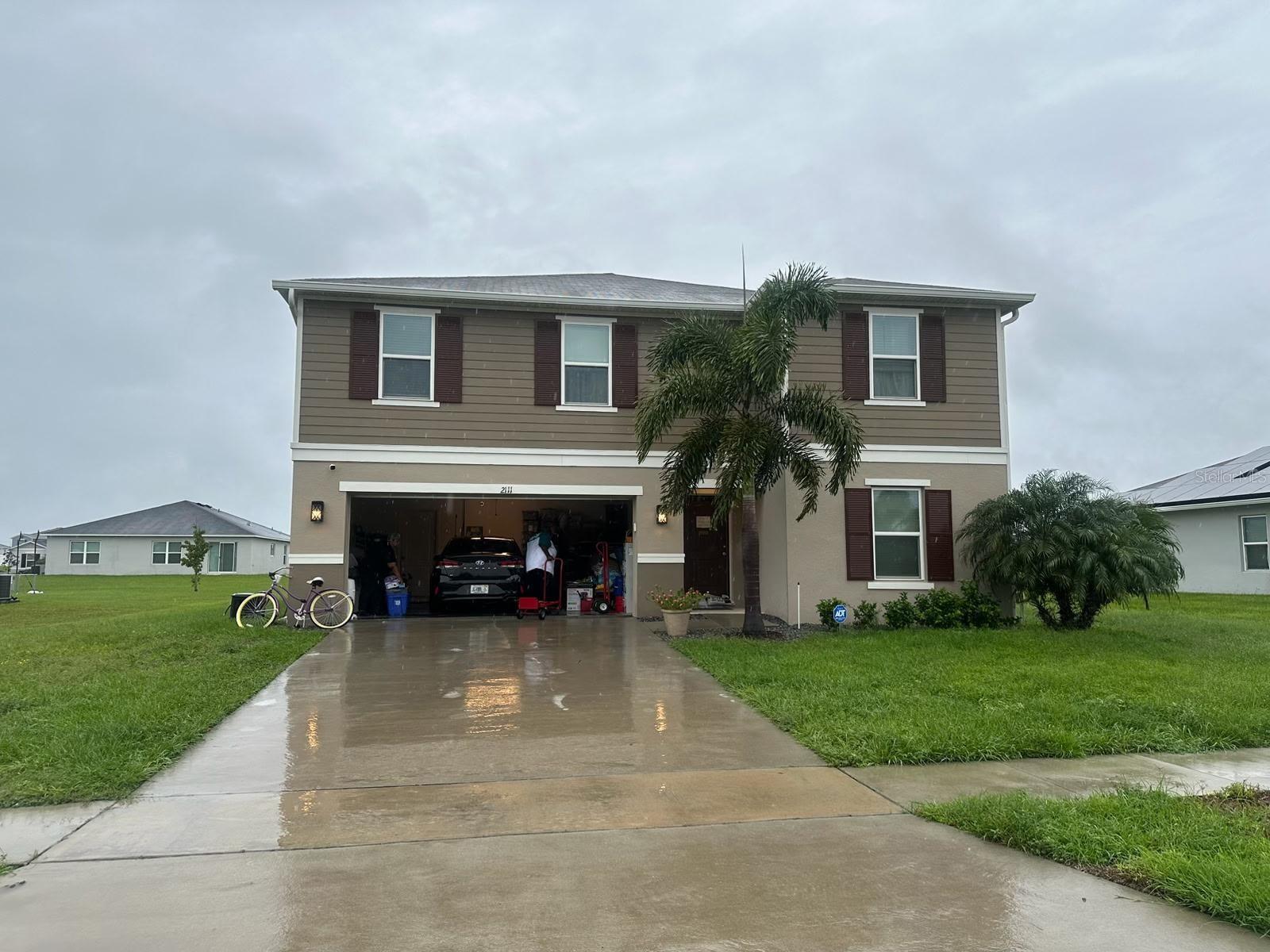 2111 Ficus St Property Photo 1