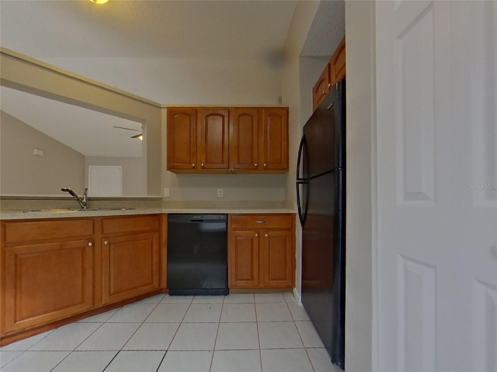 O6428645 Property Photo 5