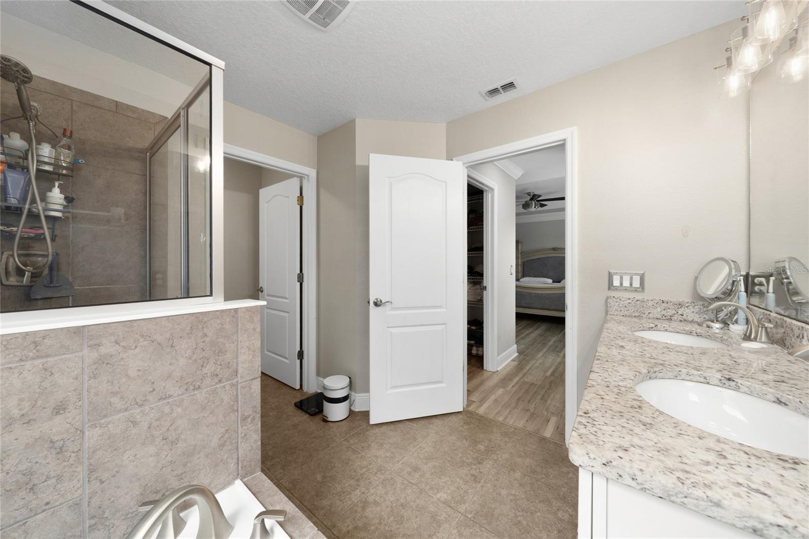 5924 Paxton Ct Property Photo 30