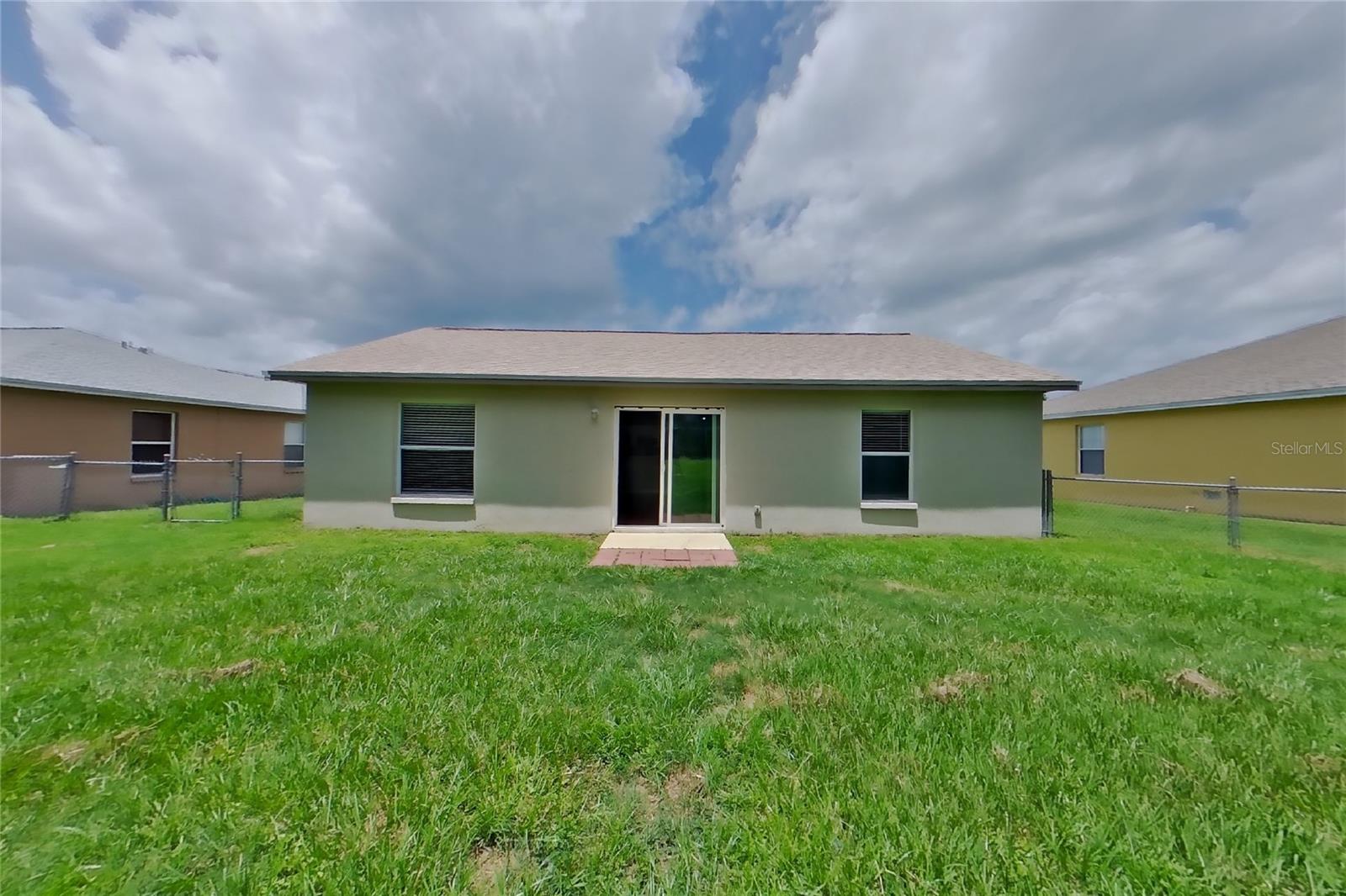 O6428650 Property Photo 15