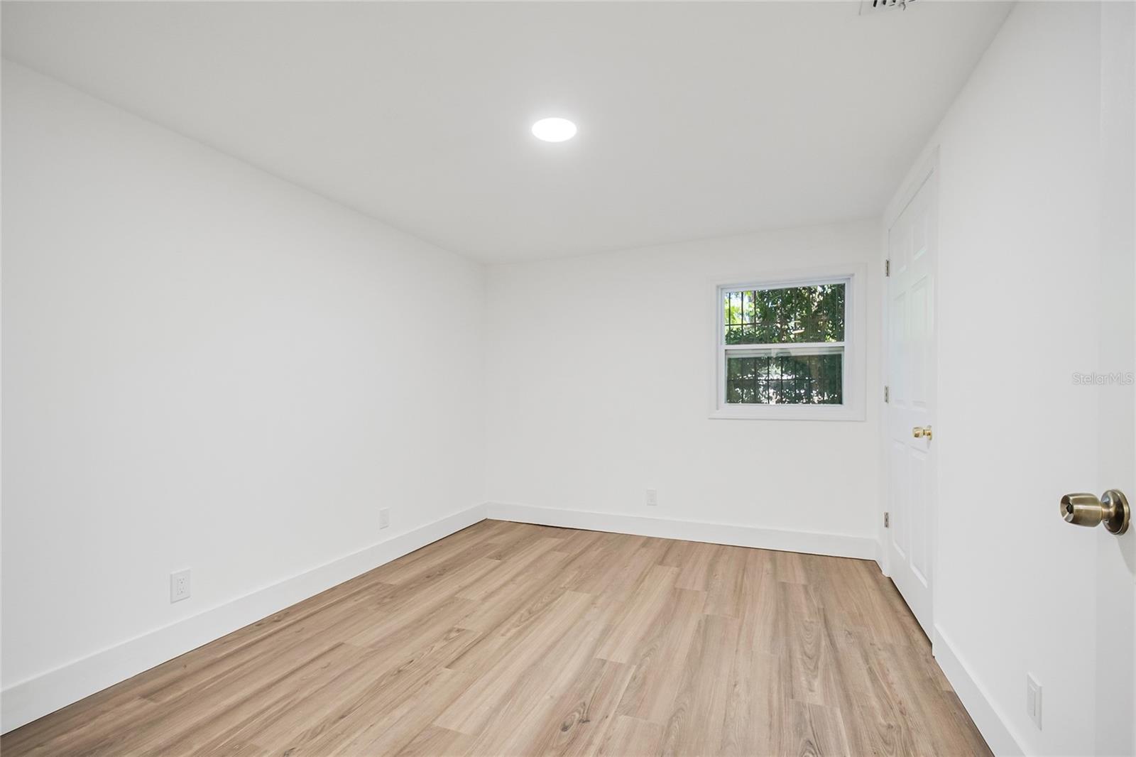 842 Dennis Ave Property Photo 61