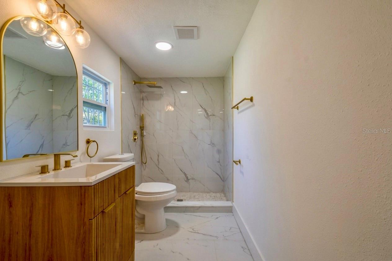 842 Dennis Ave Property Photo 67