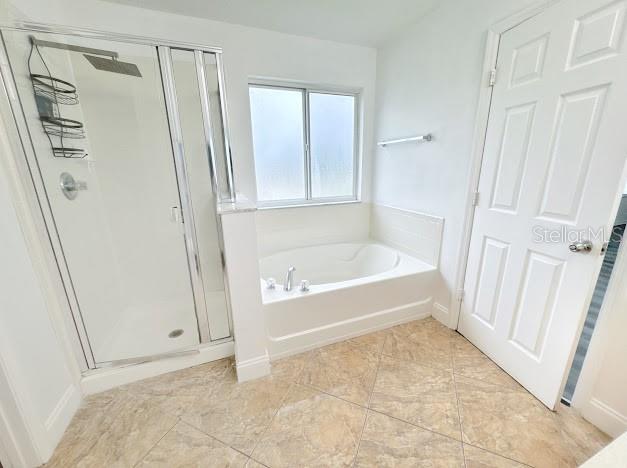 2024 Bearing Ln Property Photo 18