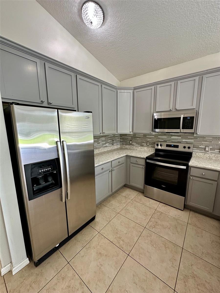 2367 Brewerton Ln Property Photo 8