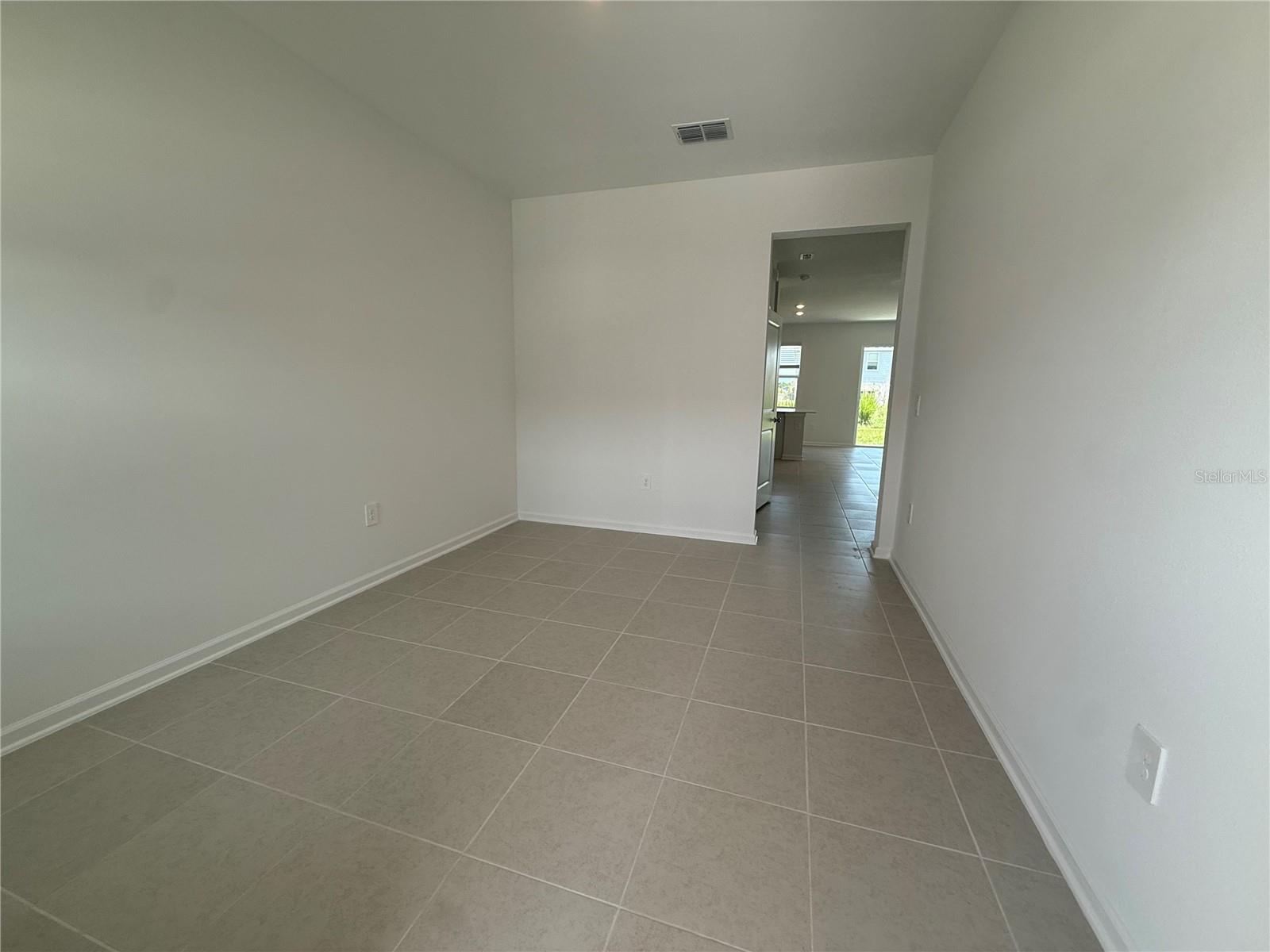 2567 Skyline Loop Property Photo 2
