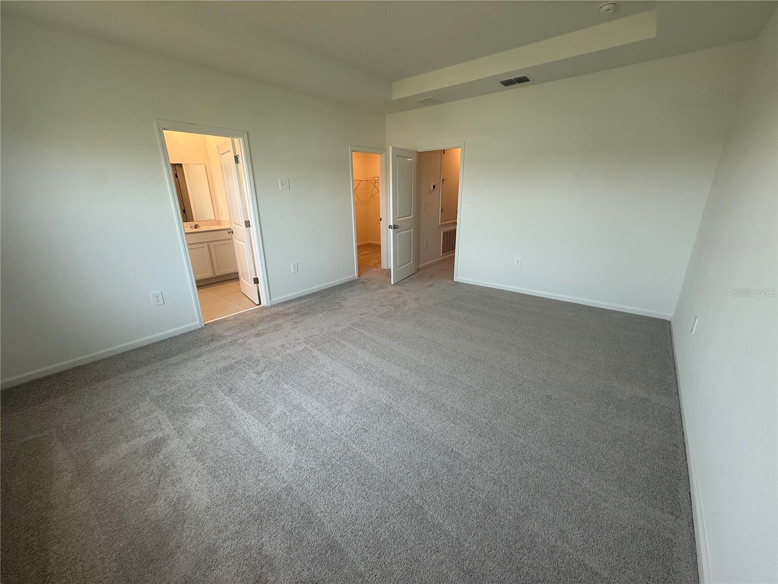 2567 Skyline Loop Property Photo 12