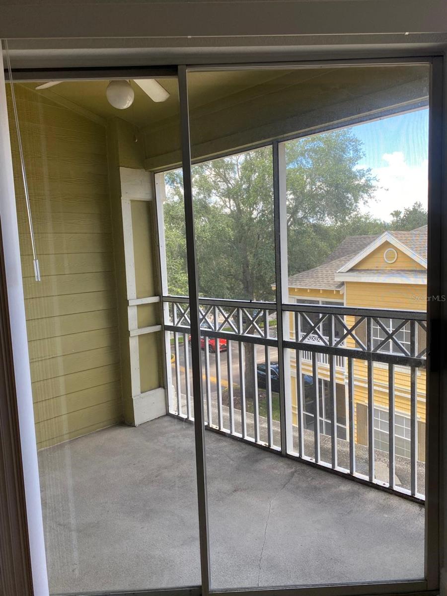 O6428671 Property Photo 10