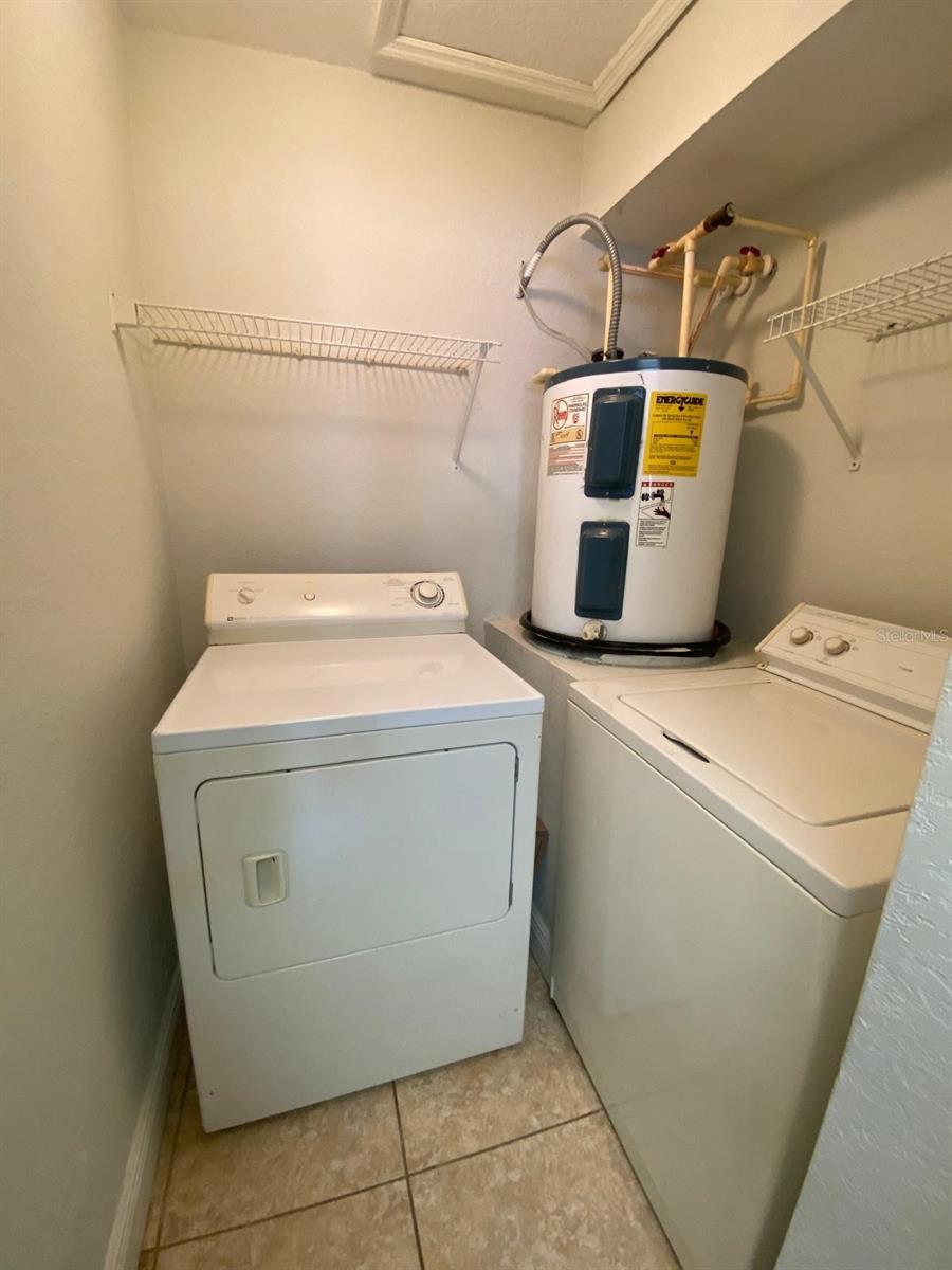 O6428671 Property Photo 15