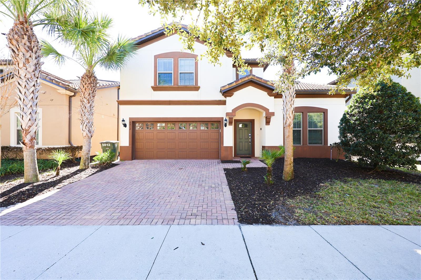 8812 Macapa Dr Property Photo 1