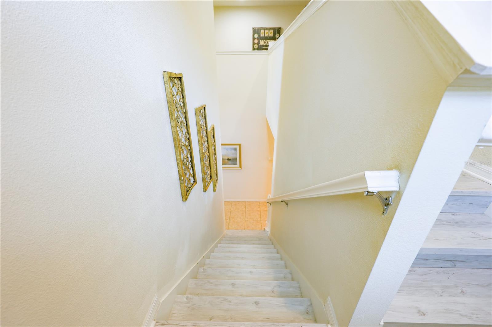 8812 Macapa Dr Property Photo 34