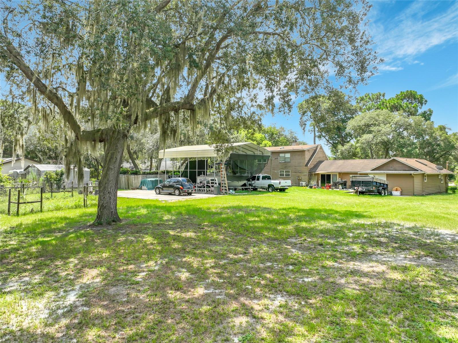 670 E State Road 46 Property Photo 5