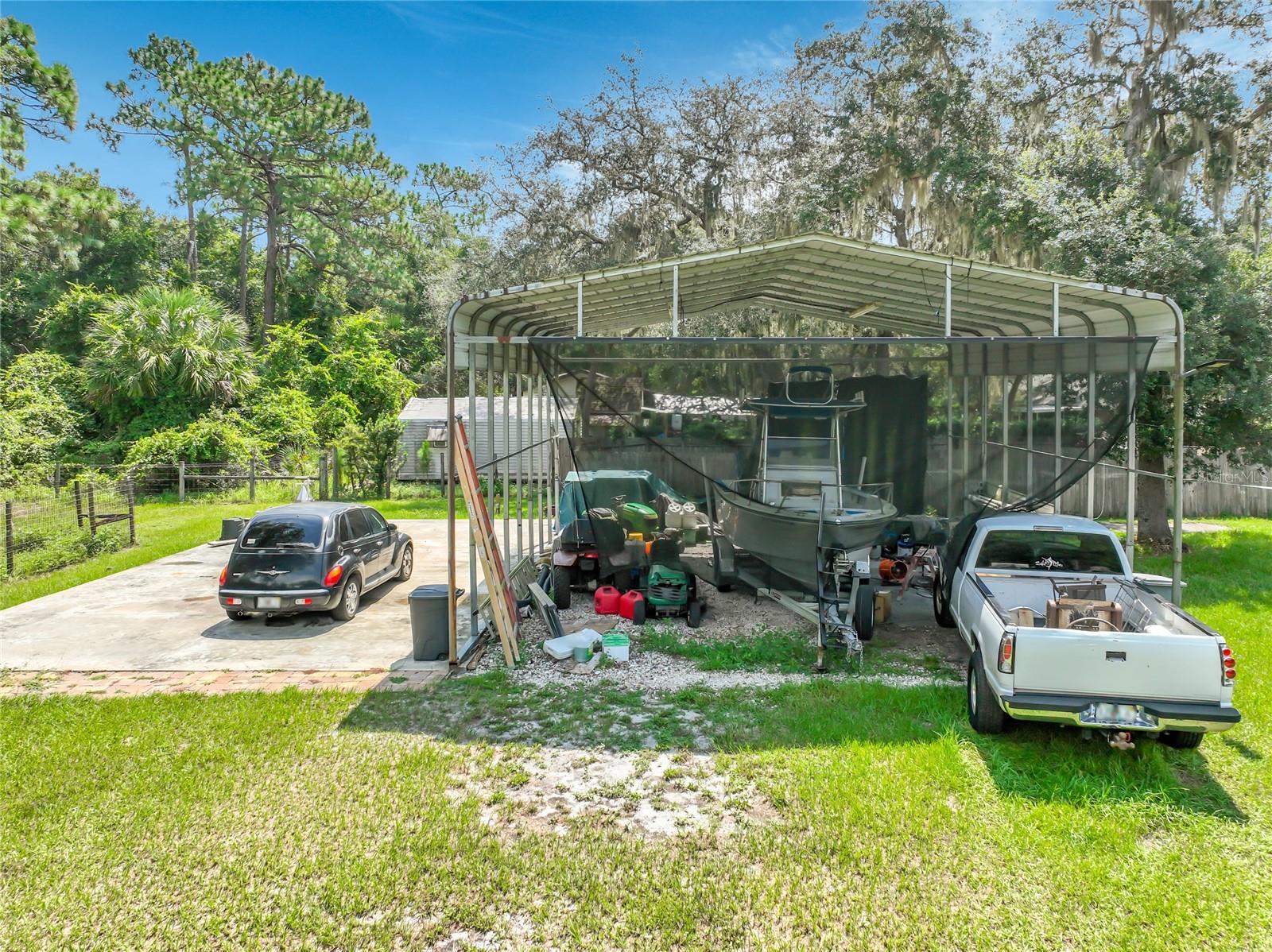 670 E State Road 46 Property Photo 43