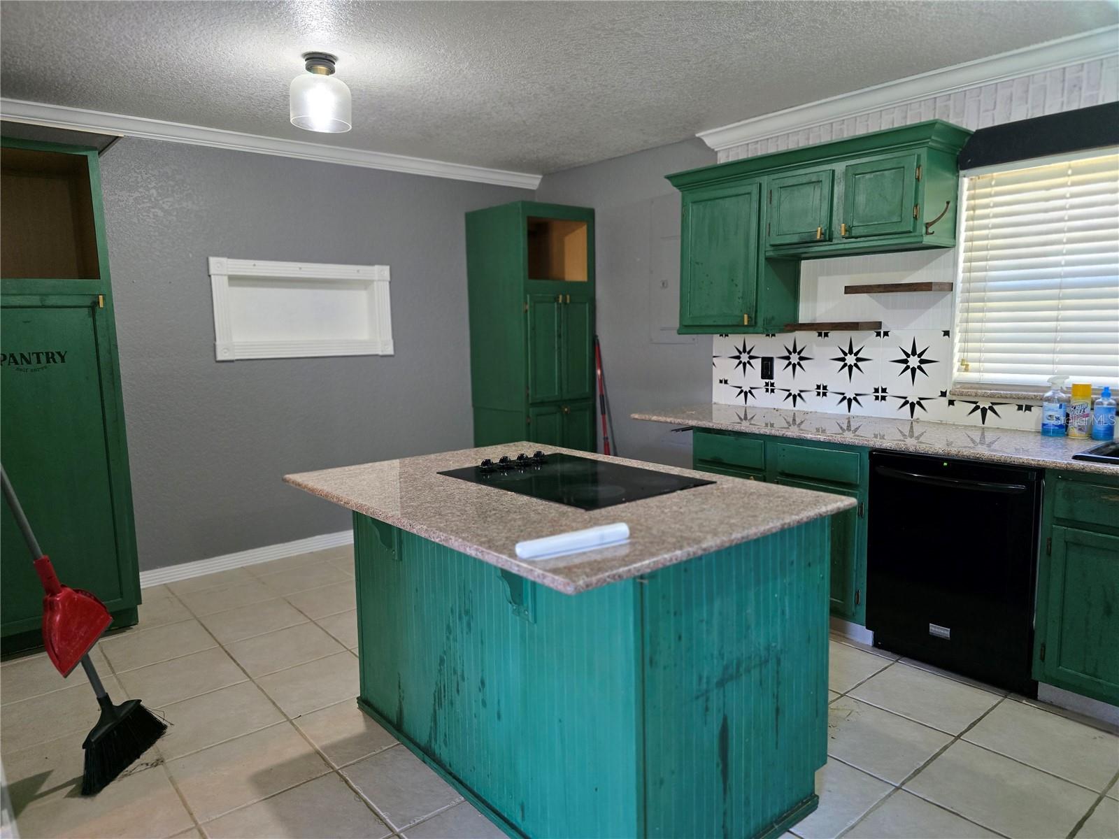670 E State Road 46 Property Photo 54