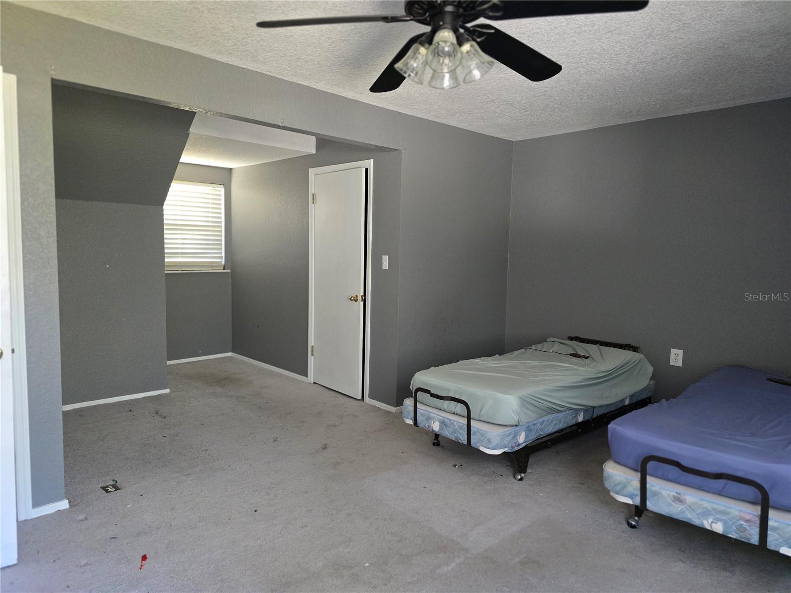 670 E State Road 46 Property Photo 65